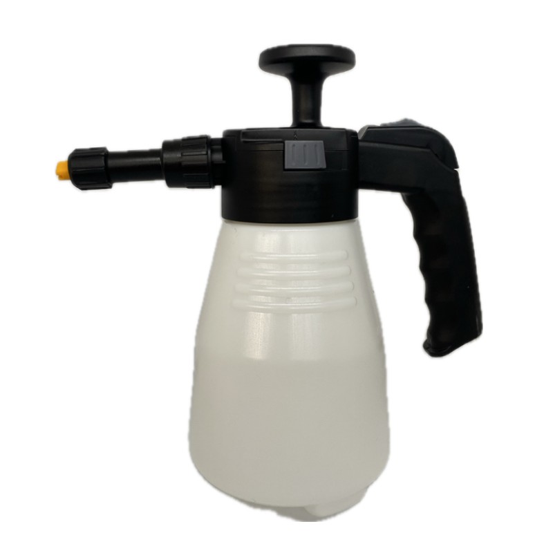                 ParlatanAdamlar 1.5L Pompalı Köpük Püskürtücü