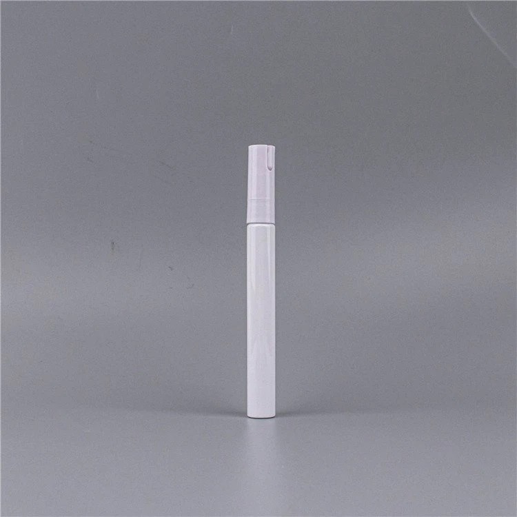  Magic Boş Rötuş Kalemi - boy: 14.5cm  uç : 0,5cm 
