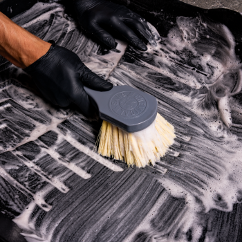     Chemical Guys Brush - Sarı Ağır Hizmet , Halı ve İç Temizlik Fırçası