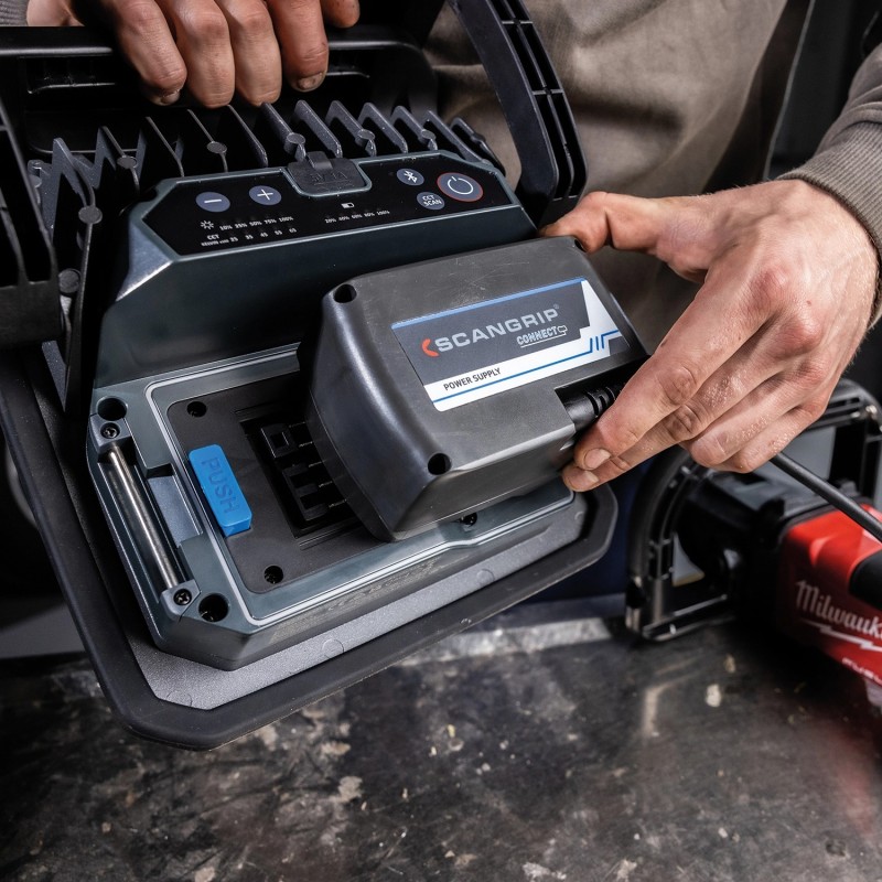 SCANGRIP MULTIMATCH 3 CONNECT 03.5674C Akülü 3000 Lümen LED Çalışma Lambası (220V Dönüştürücü Adaptörlü)